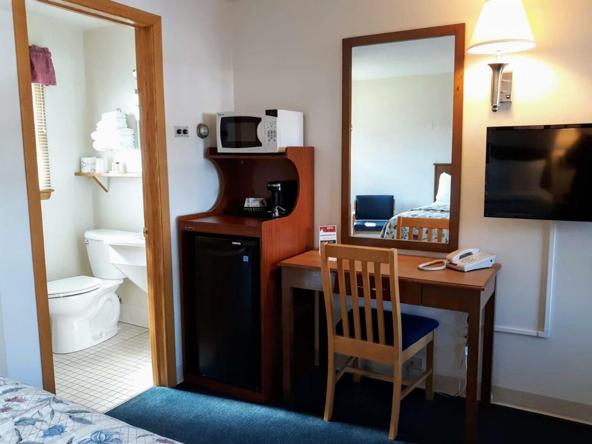 Bay Motel Грин Бэй Экстерьер фото